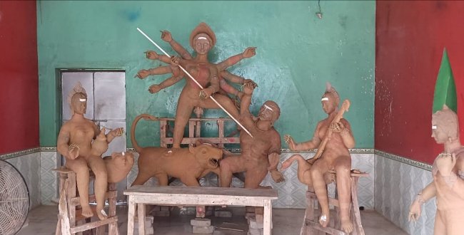 ଦଶଭୂଜାଙ୍କ ଆଗମନ ପାଇଁ ଉତ୍ସବ ମୁଖର ପଲ୍ଲୀ