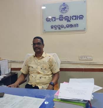 ଛତ୍ରପୁର ନୂତନ ଉପ ଜ଼ିଲ୍ଲାପାଳଙ୍କ ଦାୟିତ୍ୱ ଗ୍ରହଣ