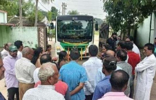 ଗଜପତିର କାଶୀନଗରରେ ୪ ଗୋଟି ଲକ୍ଷ୍ମୀ ବସ୍ ସେବା ଆରମ୍ଭ କଲା