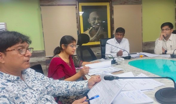 ସେଚ ପ୍ରକଳ୍ପ ଜନିତ ଅଭିଯୋଗ ଶୁଣାଣୀ ନେଇ ଜିଲ୍ଲାପାଳଙ୍କ ସମୀକ୍ଷା