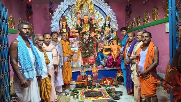 ୭୫ବର୍ଷରେ ପାଦ ଥାପିଲା ମୁଗୁପୁରର ଶାରଦୀୟ ଦୁର୍ଗା ପୂଜା, ଦାଶରାବଳଦ ଓ ରାବଣପୋଡି ମୁଖ୍ୟ ଆକର୍ଷଣ