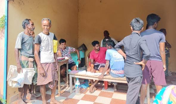 ଖବର ପ୍ରକାଶ ପାଇବା ପରେ ଶାଳଣିଆଁ ପଞ୍ଚାୟତରେ ମିଳିଲା ପିଡିଏସ ଚାଉଳ