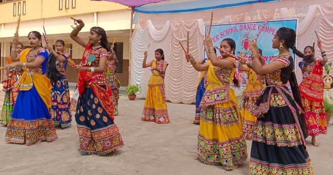 ଆନ୍ତ ସ୍କୁଲ ସ୍ତରୀୟ ଦାଣ୍ଡିଆ ନୃତ୍ୟ ପ୍ରତିଯୋଗିତା