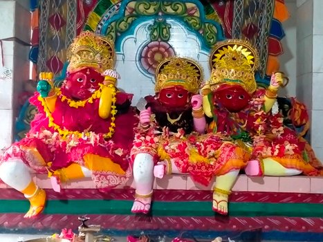 କୋଣାର୍କ ଅଧିଷ୍ଟାତ୍ରି ଦେବୀ ମା ଭଗବତୀଙ୍କ କାଳରାତ୍ରୀ ବେଶ