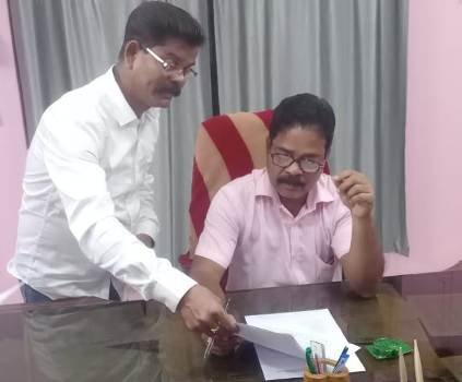 କେନାଲ ରାସ୍ତାକୁ ପିଚୁ କରିବାକୁ ଦାବି କଲେ ବ୍ଲକ ଉପାଧ୍ୟକ୍ଷ