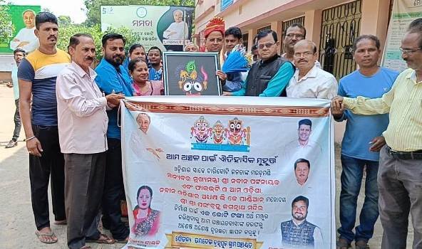 ମୁଖ୍ୟମନ୍ତ୍ରୀ ଓ ପାଣ୍ଡିଆନଙ୍କୁ କୃତଜ୍ଞତା ଜଣାଇଲେ ଉମାଦେଈବ୍ରହ୍ମପୁର ବାସୀ