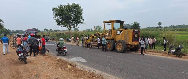 ଦୂର୍ଘଟଣାରେ ବାଇକ୍ ଚାଳକ ମୃତ