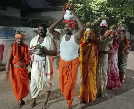 ମାର୍କେଟ ରୋଡ ଠାରେ ଶ୍ୟାମା କାଳୀ ପୂଜା ନିମନ୍ତେ କଳସ ଯାତ୍ରା
