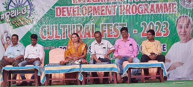 ପୋଲାସରା କଲେଜରେ ସମନ୍ବିତ ଯୁବ ବିକାଶ କାର୍ଯ୍ୟକ୍ରମର ଶୁଭାରମ୍ଭ