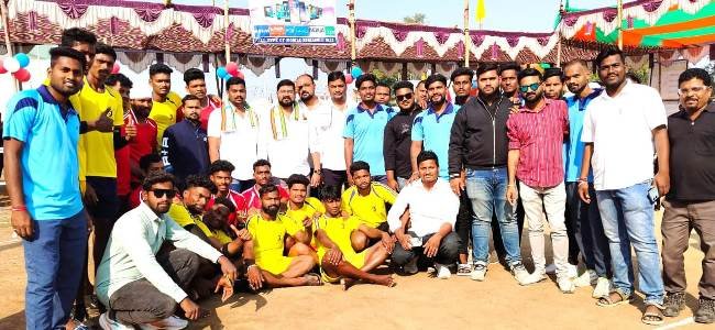 ଖେମୁଣ୍ଡି ଆନ୍ତଃଜିଲ୍ଲା ଭଲିବଲ ଟୁର୍ଣ୍ଣାମେଣ୍ଟ ଉଦଘାଟିତ ଅଡବା କୁ ହରାଇ ବ୍ରହ୍ମପୁର ବିଜୟୀ 