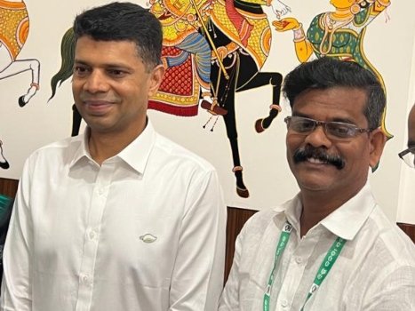 ୫-ଟି ସଚିବଙ୍କୁ ଭେଟିଲେ ବ୍ଲକ ଉପାଧ୍ୟକ୍ଷ ରତିକାନ୍ତ