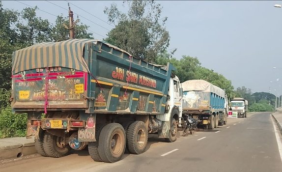 ବାଲି ଟ୍ରକରୁ ଜୋରିମାନା ଆଦାୟ