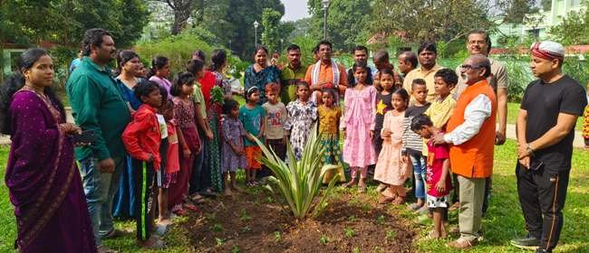 ତୁଷାର ଚାରିଟେବୁଲ ଟ୍ରଷ୍ଟ ତରଫରୁ ନିଆରା ଢଙ୍ଗରେ ପ୍ରଥମାଷ୍ଟମୀ ପାଳିତ