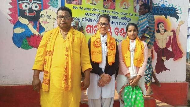 ବାଲିଗୁଡା ଗାୟତ୍ରୀ ପରିବାର ପକ୍ଷରୁ ଶୀତ ବସ୍ତ୍ର ବଣ୍ଟନ