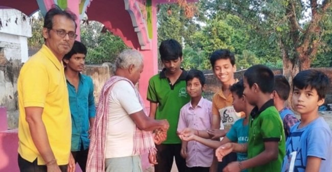 ବାଲ ମୁକୁନ୍ଦି କେନ୍ଦ୍ର ତରଫରୁ ବିବିଧ କ୍ଷେତ୍ରରେ ବାଲ୍ ସଂସ୍କାର କାର୍ଯ୍ୟକ୍ରମ