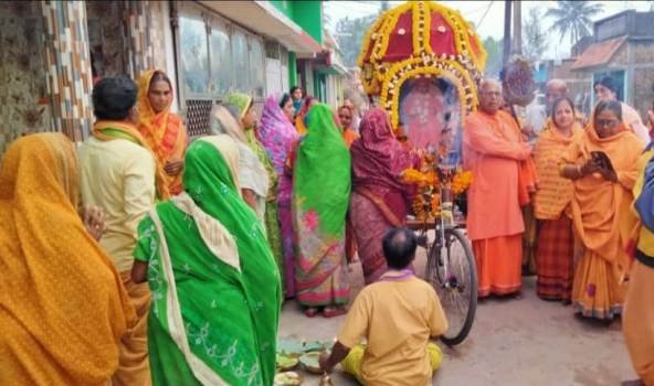 ନୂଆମଠ ଠାରେ ମକର ବେଢ଼ା ପରିକ୍ରମା ନୀତି ଅନୁଷ୍ଠିତ