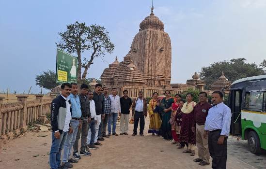 ବେଲଗୁଣ୍ଠା ବ୍ଳକ୍ ର ବିଭିନ୍ନ କ୍ଳଷ୍ଟର୍ ଶିକ୍ଷକ ଶିକ୍ଷୟିତ୍ରୀଙ୍କ ଶୈକ୍ଷିକ ପରିଭ୍ରମଣ
