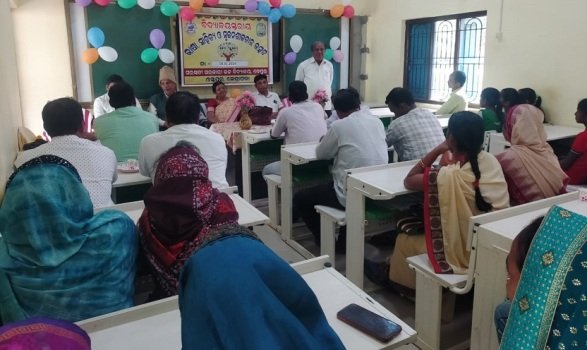 ଦେପୁର ହାଇସ୍କୁଲରେ ଭାଷା ସାହିତ୍ୟ ଓ ସୃଜନଶୀଳତା କାର୍ଯ୍ୟକ୍ରମ