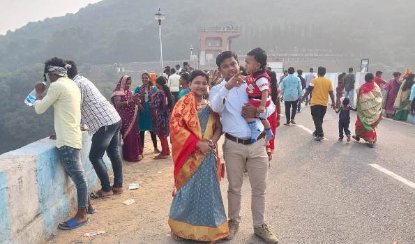 ନୂଆ ବର୍ଷରେ ପର୍ଯ୍ୟଟନ ସ୍ଥଳୀ ଖାଁ ଖାଁ, ମନ୍ଦିରରେ ଭିଡ଼