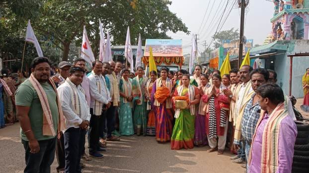 ଶ୍ରୀ ମନ୍ଦିର ପରିକ୍ରମା ପ୍ରକଳ୍ପ ଲାଗି ଗୁଆ ଓ ଚାଉଳ ସଂଗ୍ରହ କଲା ଜୟ ଜଗନ୍ନାଥ ଅର୍ପଣ ରଥ