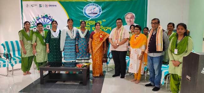 ଛତ୍ରପୁର ମହିଳା ଡ଼ିଗ୍ରୀ ମହାବିଦ୍ୟାଳୟ ରେ ନୂଆ -ଓ ଯୋଜନା ଅଧୀନରେ ବିଭିନ୍ନ ପ୍ରତିଯୋଗିତା ଅନୁଷ୍ଠିତ