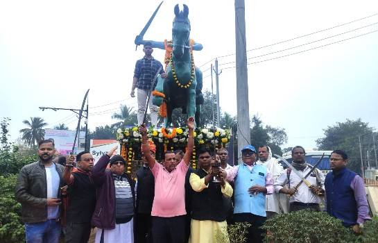 ପାଇକ ବିଦ୍ରୋହ ର ମୁଖ୍ୟ କର୍ଣ୍ଣଧାର ଥିଲେ ବକ୍ସି ଜଗବନ୍ଧୁ