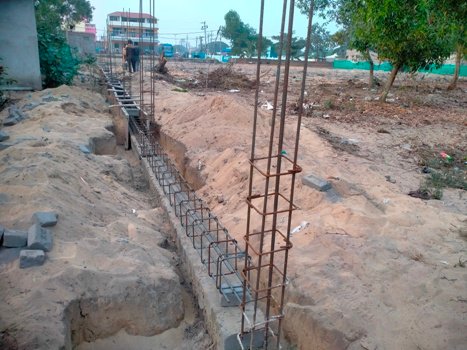 ହାଇକୋର୍ଟଙ୍କୁ ଅବମାନନା ସହ ନିମ୍ନ ମାନର ପାଚେରୀ ନିର୍ମାଣ ଠିକାଦାର ଓ ଅଫିସର ପ୍ରିୟାପ୍ରିତି