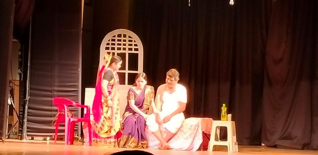 ମଲ୍ଲୀର ମହକ ମଂଚସ୍ଥ