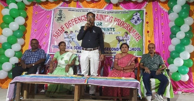 ବାଲିପଦରରେ +୨ ଛାତ୍ରୀମାନଙ୍କ ଆତ୍ମା ସୁରକ୍ଷା ତାଲିମ ଶିବିର