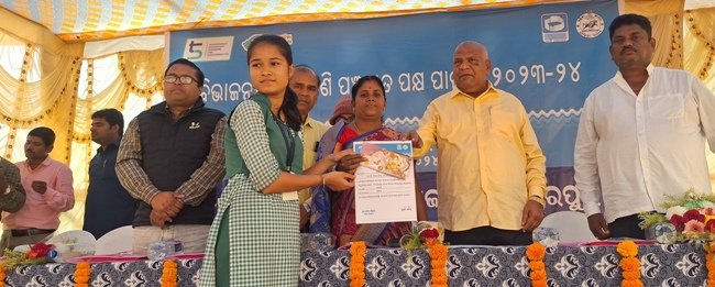 ବିଦ୍ୟାଧରପୁର ଠାରେ ବିଭାଜନ ସ୍ତରୀୟ ପାଣିପଞ୍ଚାୟତ ପକ୍ଷ ପାଳିତ, ଅସନ୍ତୋଷ ବ୍ୟକ୍ତ କଲେ ଚାଷୀ