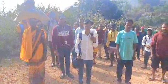 ସ୍ୱାଧୀନତାର ୭୭ ବର୍ଷ ପରେ ସୁଦ୍ଧା ଗଜପତିର ଝୁଲା ସାହି ଗ୍ରାମବାସୀ ମୌଳିକ ସୁବିଧାରୁ ବଞ୍ଚିତ
