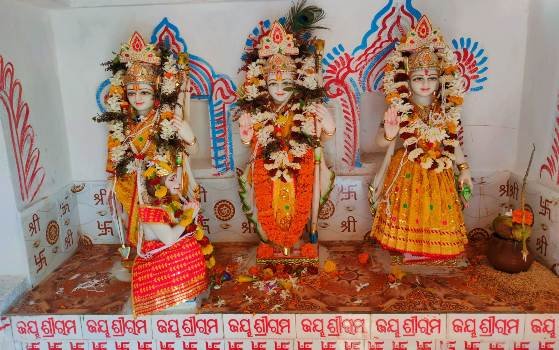 ମା କନକଦୂର୍ଗା ମନ୍ଦିର ର ପାଶ୍ଵ ଦେବୀ ଙ୍କ ପ୍ରତିଷ୍ଠା କାର୍ଯ୍ୟ ଶେଷ