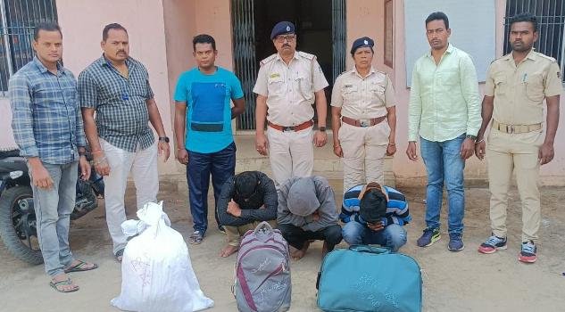 ନୂତନ ଅବକାରୀ ଅଧିକ୍ଷକଙ୍କ ଦାୟିତ୍ୱ ଗ୍ରହଣ ପରେ ପ୍ରଥମ ଚଢ଼ଉ