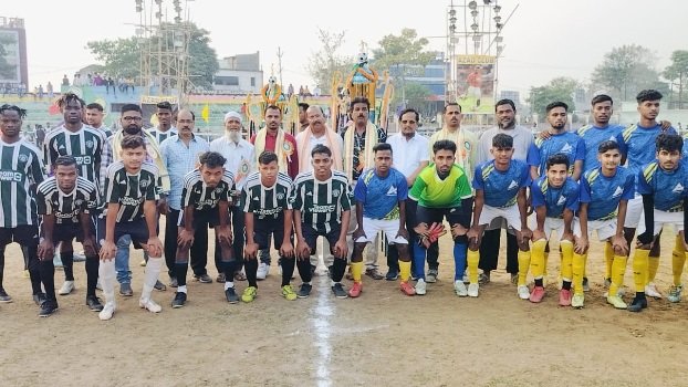 କେନ୍ଦ୍ରାପଡାରେ ଦିବାରାତ୍ର ଫୁଟବଲ୍ ଟୁର୍ଣ୍ଣାମେଣ୍ଟ୍‌