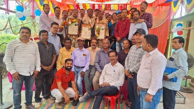 ବିଇଓଙ୍କ କାର୍ଯ୍ୟାଳୟ ତରଫରୁ ବିଇଓ ଏବିଇଓ ଙ୍କୁ ଅବସର ସମ୍ବର୍ଦ୍ଧନା