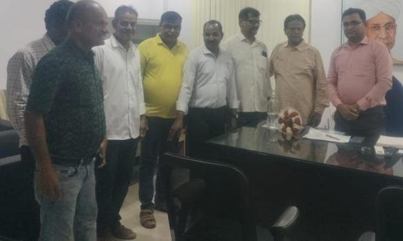 ନୂଆ ଜିଲ୍ଲା ଶିକ୍ଷା ଅଧିକାରୀଙ୍କୁ ସ୍ୱାଗତ ଜଣାଇଲା ପ୍ରାଥମିକ ବିଦ୍ୟାଳୟ ଶିକ୍ଷକ ସଙ୍ଘ