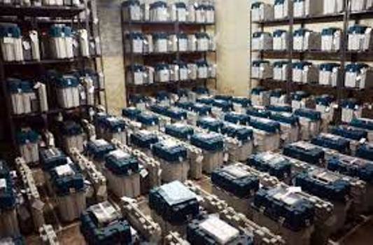 ଷ୍ଟ୍ରଙ୍ଗ ରୁମ୍ ରେ ପହଞ୍ଚିଲା ଇଭିଏମ୍ ଓ ଭିଭିପ୍ଯାଟ୍