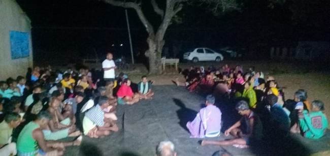 କଂଗ୍ରେସ ପ୍ରାର୍ଥୀ ଉପେନ୍ଦ୍ର ଙ୍କ ଦିନରେ ନୁହେଁ ରାତିରେ ଜମୁଛି ପ୍ରଚାର