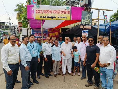 ପାନୀୟ ଜଳ ବିତରଣ