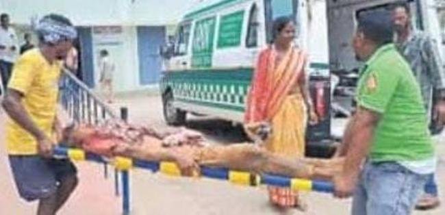 ଇଟା ବୋଝେଇ ଟ୍ରାକ୍ଟର ଓଲଟି ୫ ଶ୍ରମିକ ଗୁରୁତର