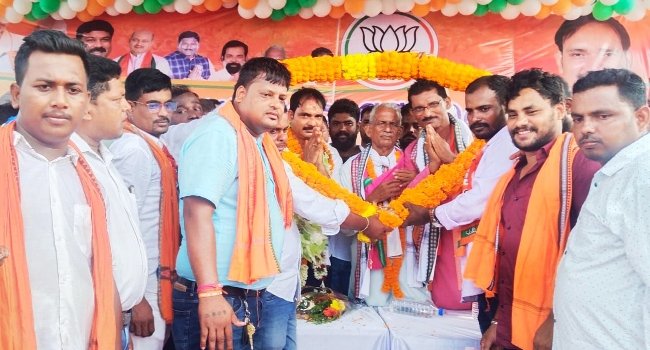 ନାଉଗାଁ ବ୍ଳକରେ ବିଧାୟକଙ୍କ ସଂକଳ୍ପ ଯାତ୍ରା