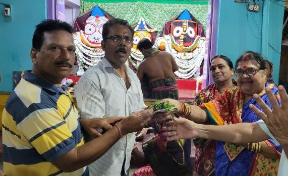 ପାରଳା ଶ୍ରୀଜଗନ୍ନାଥ ମନ୍ଦିର ନିର୍ମାଣ ପାଇଁ ଭକ୍ତଙ୍କ ସହାୟତା