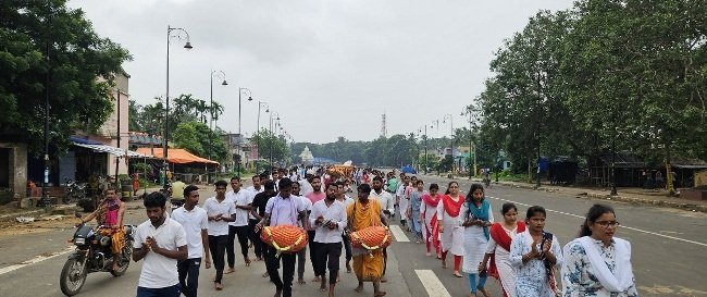 ଜିଲ୍ଲାସ୍ତରୀୟ ଇଂରାଜୀ ତର୍କ ପ୍ରତିଯୋଗିତାରେ ସାଇ ସୌମ୍ୟ ପ୍ରଥମ