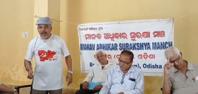 ଦୁର୍ଘଟଣାକୁ ଆଡେଇବା ପାଇଁ ରେଳବାଇ କବଚ ବ୍ୟବସ୍ଥା ତୁରନ୍ତ କାର୍ଯ୍ୟକାରୀ ପାଇଁ ଦାବୀ