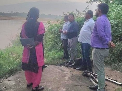 ଆନ୍ଧ୍ରକୁ ଅବାଧ ବାଲି ଚୋରାଚାଲାଣକୁ ରୋକିବା ପାଇଁ ପ୍ରଶାସନ ଡ୍ରୋନ କ୍ୟାମେରା ଦ୍ୱାରା ସର୍ଭେ