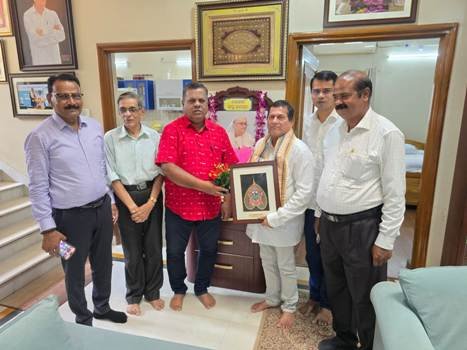 ଶିକ୍ଷାବିତ୍ ଡଃ ଅଚ୍ୟୁତ ସାମନ୍ତଙ୍କୁ ଭବ୍ୟ ସମ୍ବର୍ଦ୍ଧନା