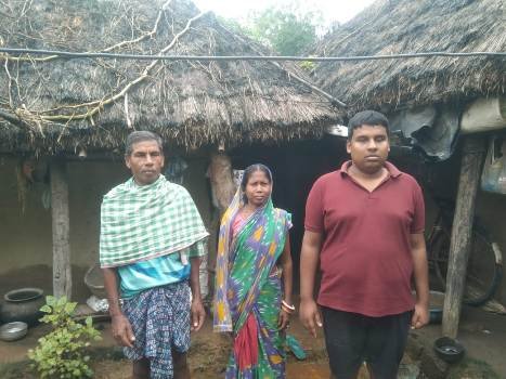 ଆବାସ ଯୋଜନାରୁ ବଞ୍ଚିତ ଭିନ୍ନକ୍ଷମ ଖଗେଶ୍ଵରଙ୍କ ପରିବାର