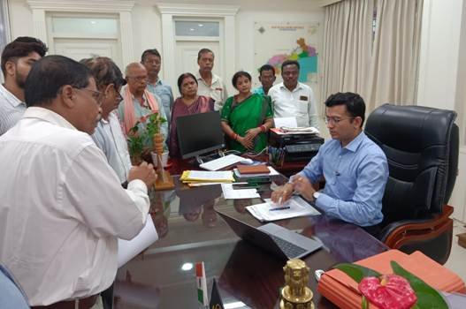 ବାଲେଶ୍ୱର ଜିଲ୍ଲା ସ୍କୁଲ୍ ଭୂସଂପତ୍ତି ସୁରକ୍ଷା ଦାବିରେ ଆସନ୍ତା ୧୪ରେ ପରିବର୍ଦ୍ଧିତ ବୈଠକ