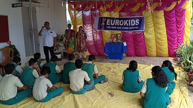 ୟୁରୋ ସ୍କୁଲରେ ଗାନ୍ଧୀ ଓଶାସ୍ତ୍ରୀଙ୍କ ଜୟନ୍ତୀ ପାଳିତ