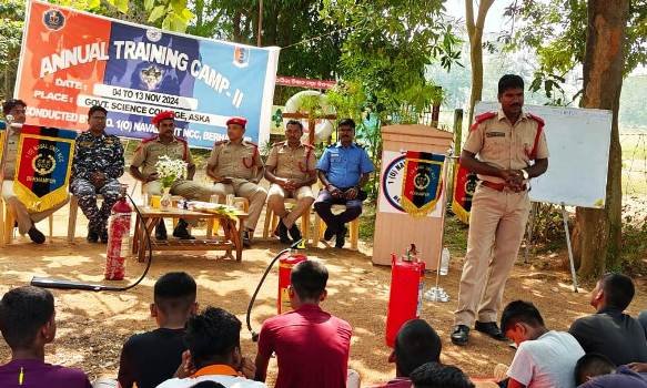ଅଗ୍ନିଶମ ବିଭାଗ ପକ୍ଷରୁ ମକ୍‍ଡ୍ରିଲରେ କୌଶଳ ପ୍ରଦର୍ଶନ